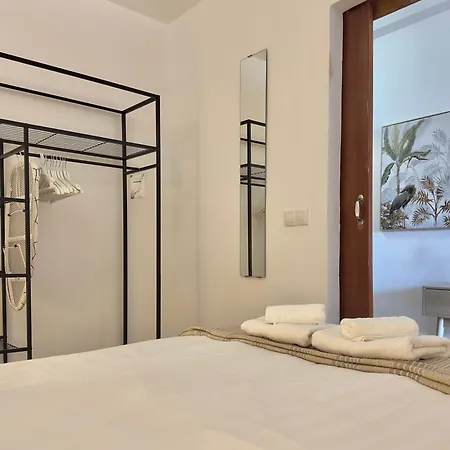 Ana Bella Apartment *