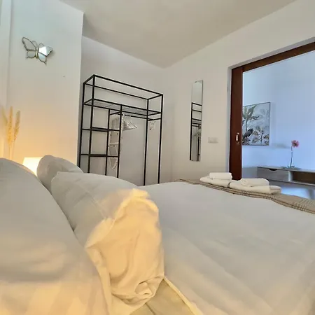 公寓 Ana Bella 拉克鲁斯